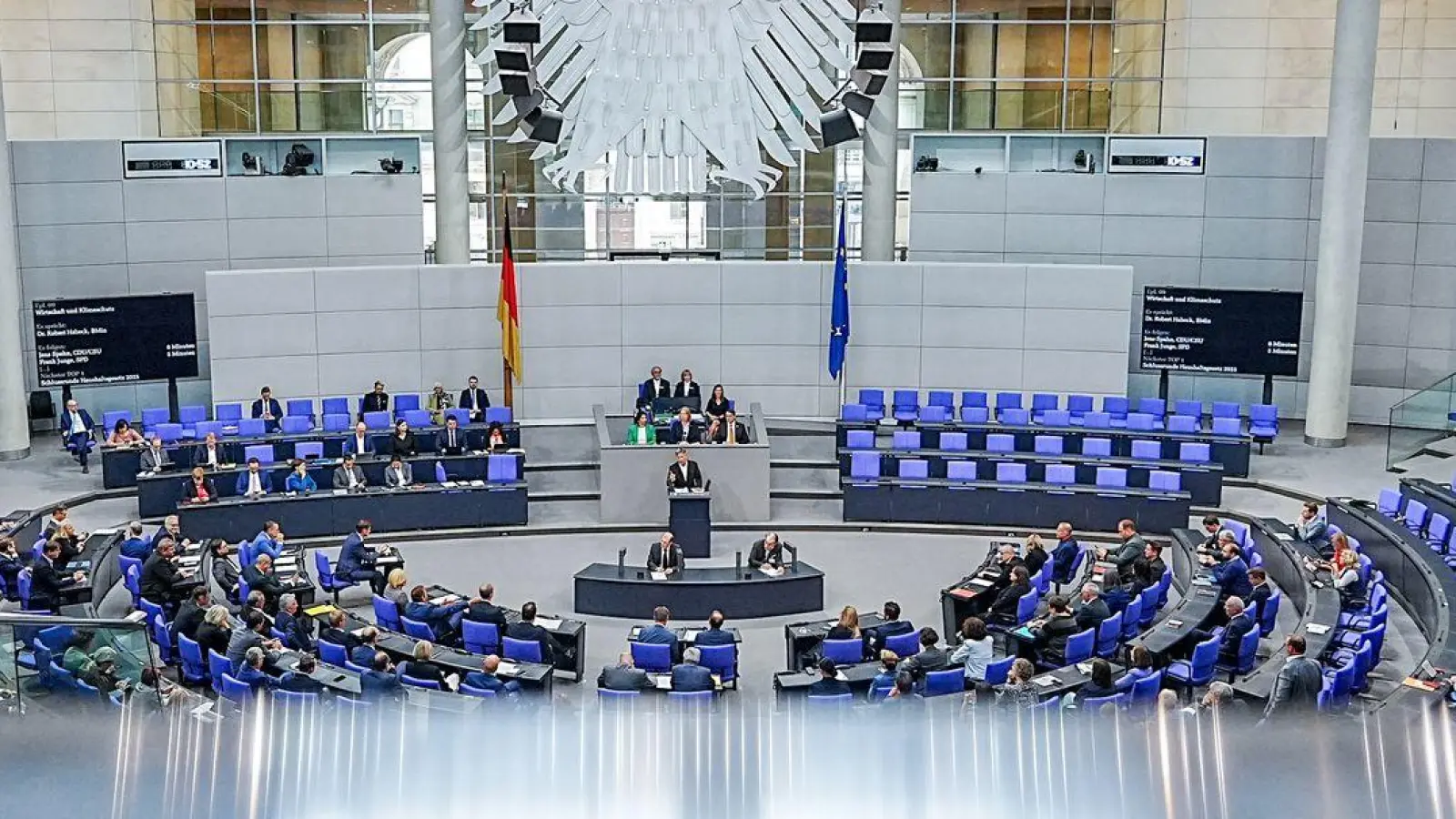 Ende November soll der Etat für 2025 beschlossen werden. (Foto: Kay Nietfeld/dpa)