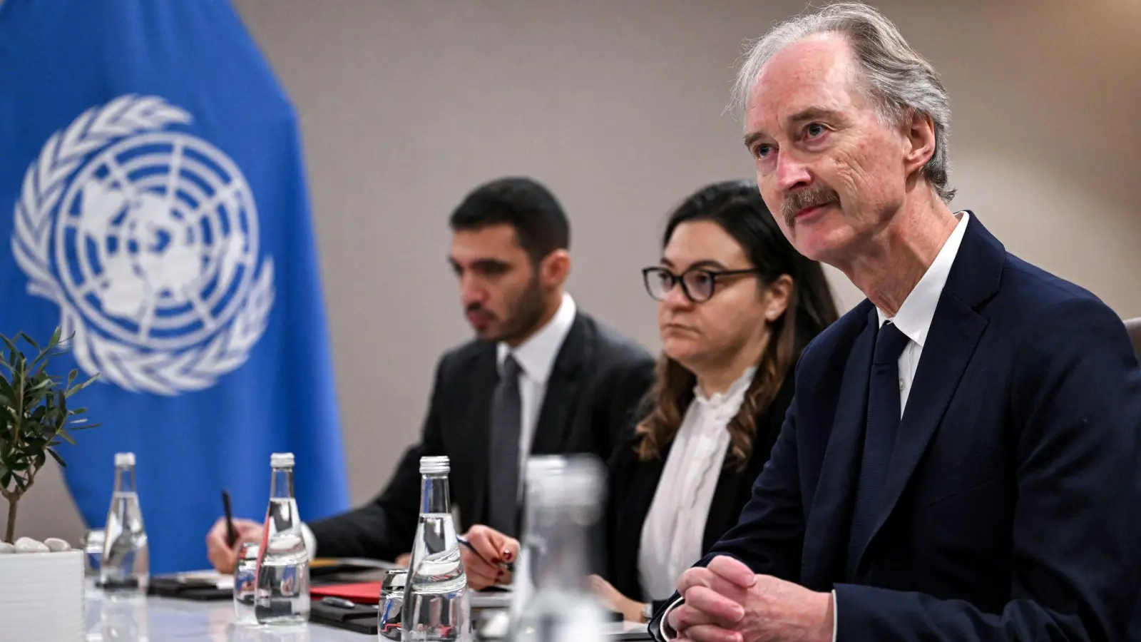 Der Sondergesandte der Vereinten Nationen (UN) für Syrien, Geir Pedersen. (Foto: Andrew Caballero-Reynolds/AFP Pool/AP/dpa)