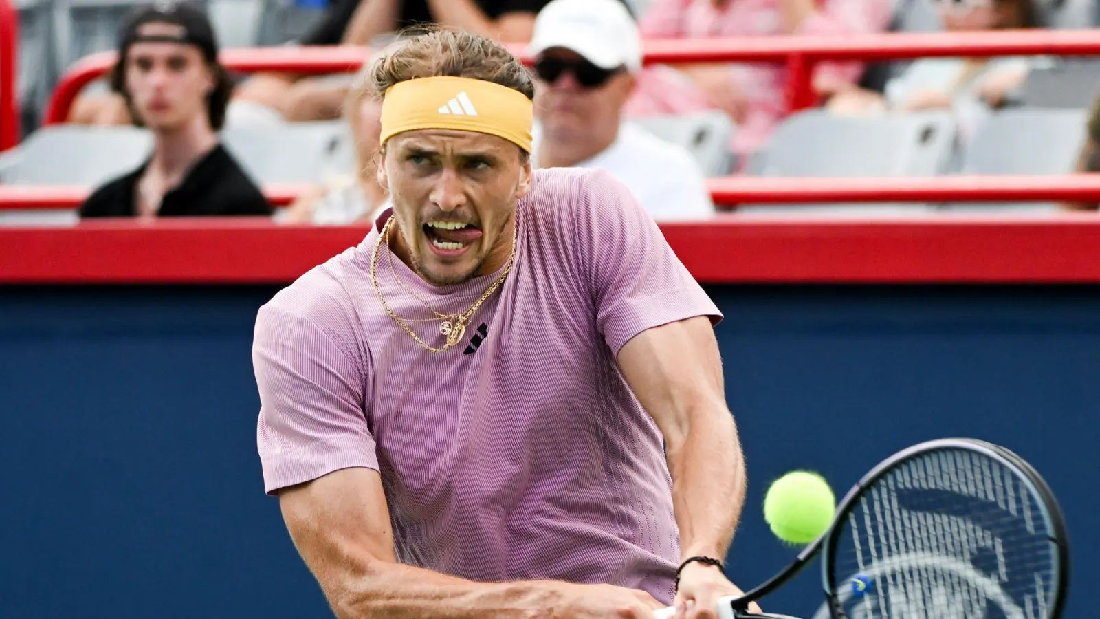 Alexander Zverev hat in Cincinnati das Achtelfinale erreicht. (Foto: Graham Hughes/The Canadian Press/AP/dpa)