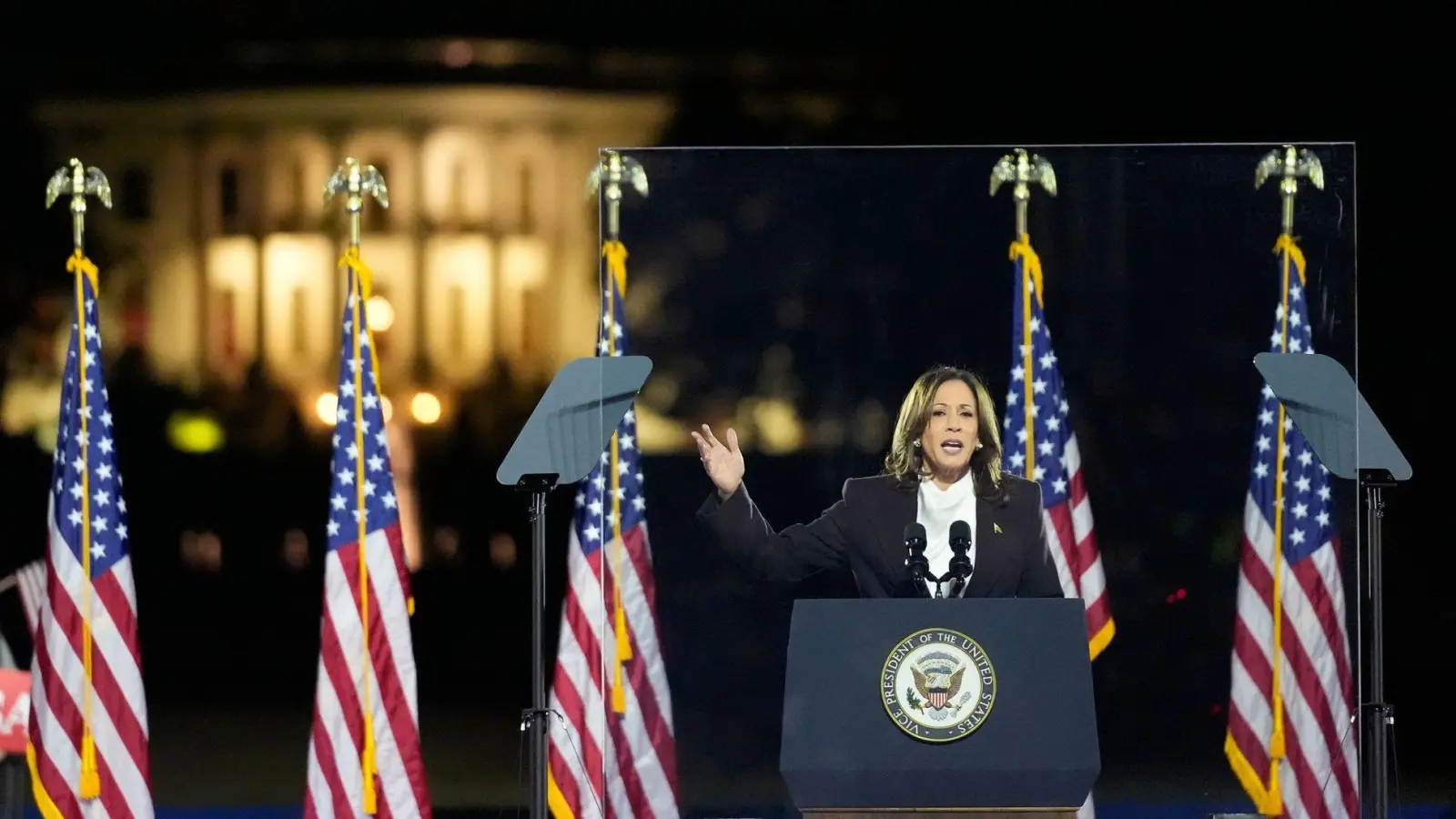 Präsidentschaftskandidatin Kamala Harris  (Foto: Stephanie Scarbrough/AP/dpa)