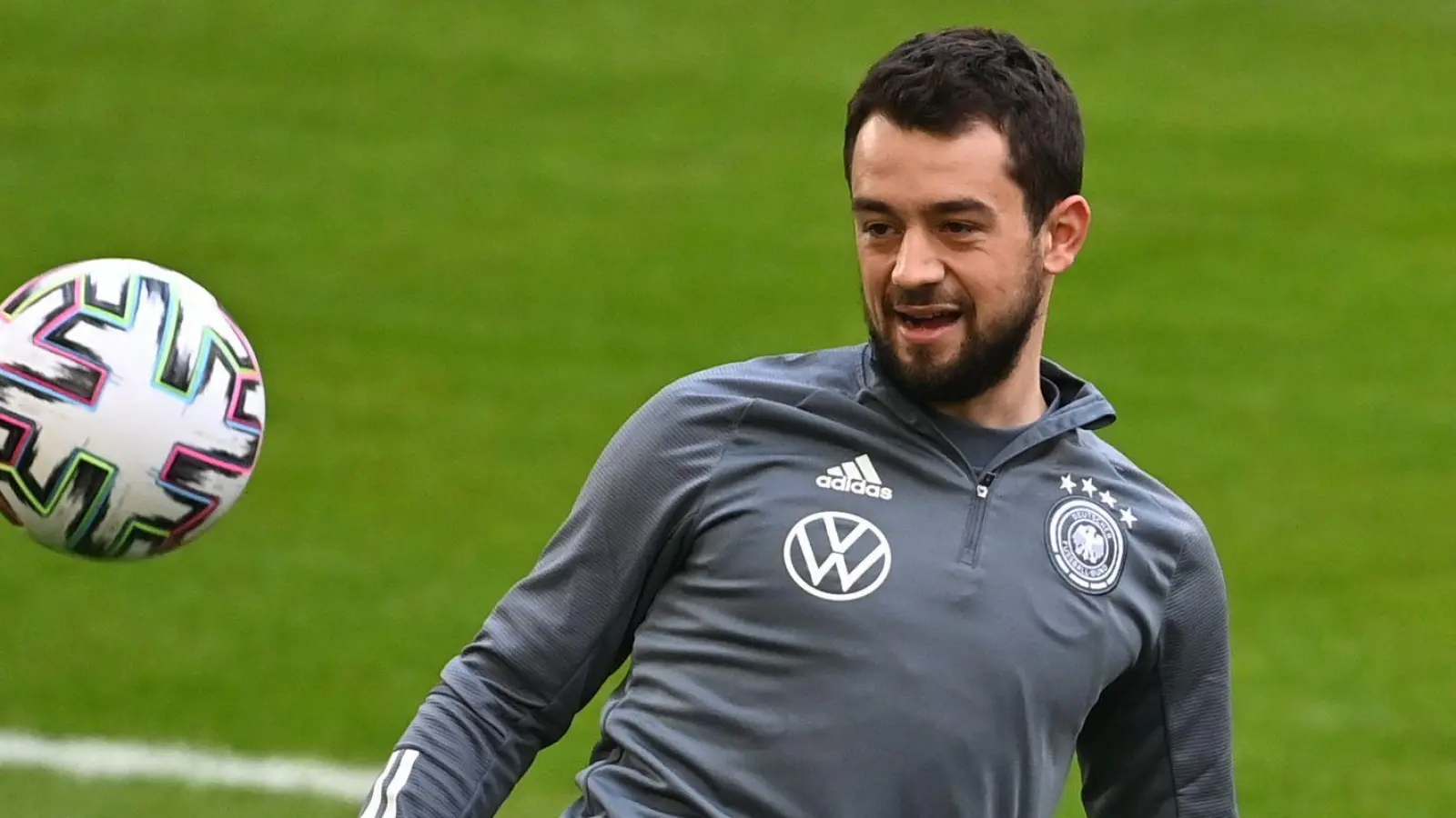 Amin Younes spielt künftig für den FC Schalke 04. (Foto: Federico Gambarini/dpa)