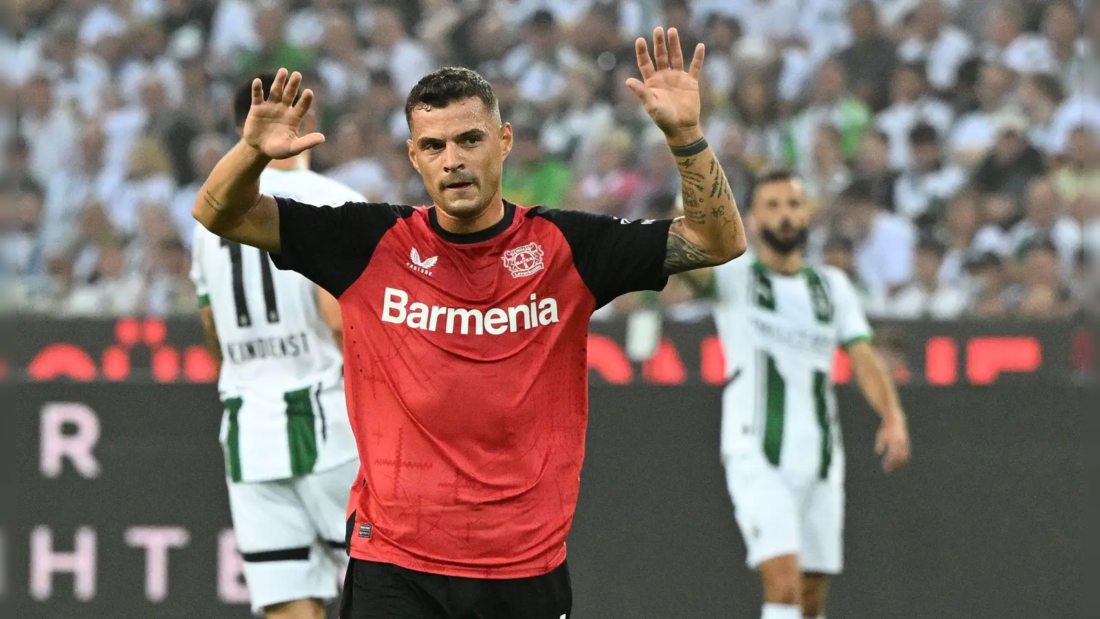 Xhaka schießt erstes Tor der neuen Bundesliga-Saison (Foto: Federico Gambarini/dpa)