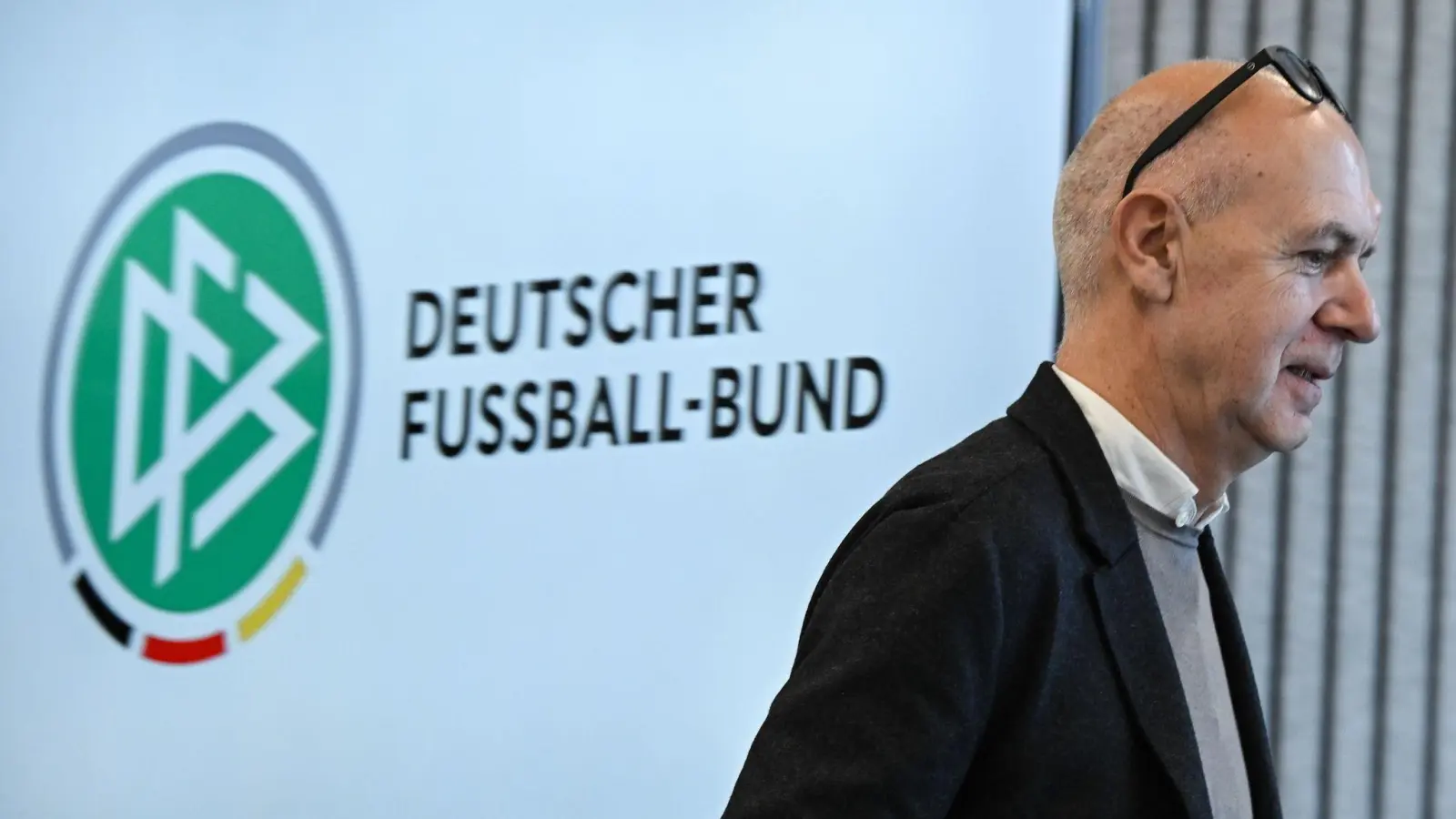 Der Präsident des Deutschen Fußball-Bundes (DFB): Bernd Neuendorf. (Foto: Arne Dedert/dpa)