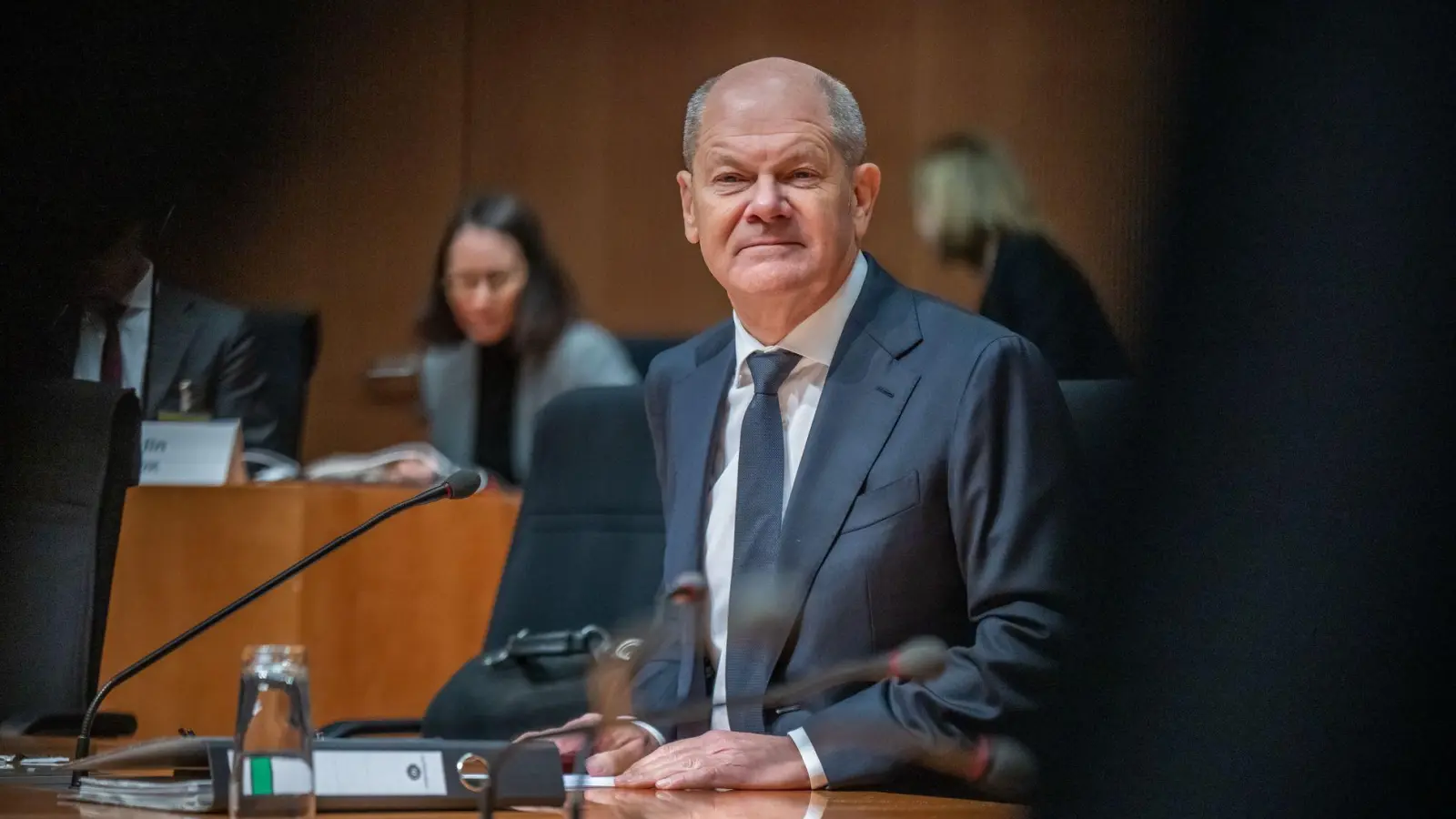 Scholz verteidigte den Atomausstieg. (Foto: Michael Kappeler/dpa)