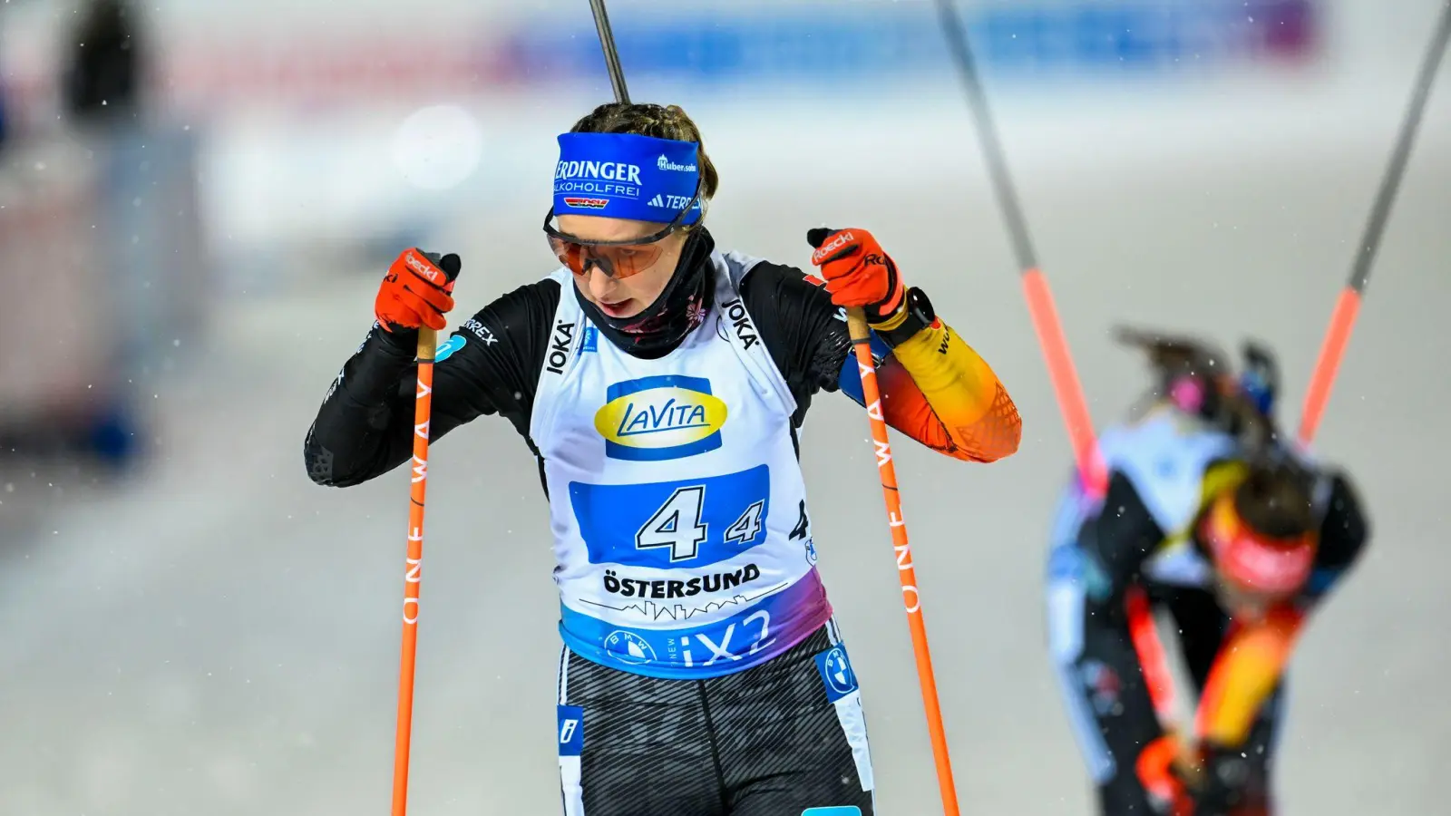 Führt die Weltcup-Gesamtwertung im Biathlon an: Franziska Preuß. (Foto: Pontus Lundahl/TT News Agency/AP/dpa)