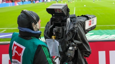 Laut eines Medienberichts soll die DFL den Bundesliga-Verteilerschlüssel kaum verändern.  (Foto: Jan Woitas/dpa)