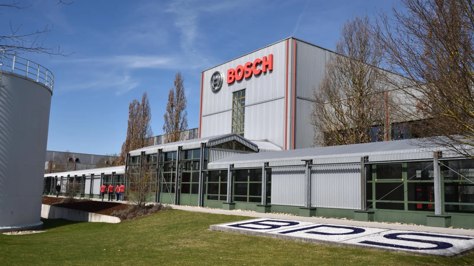 Das Boschwerk im Ortsteil Brodswinden ist der größte industrielle Arbeitgeber in Ansbach. In diesem Jahr wurden hier nach Angaben der Werksleitung 40 Arbeitsplätze abgebaut. (Archivfoto: Sabrina Mägerlein)