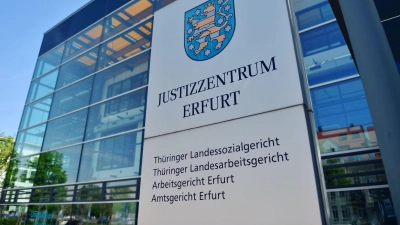 Kein gesetzlicher Unfallschutz: Eine einfache physiotherapeutische Behandlung ohne spezielles Rehabilitationskonzept ist nicht durch die gesetzliche Unfallversicherung abgedeckt, urteilte das Thüringer Landessozialgericht. (Foto: Martin Schutt/dpa/dpa-tmn)