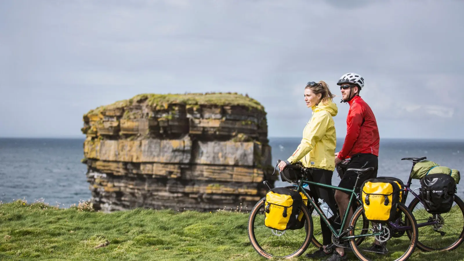 Der Eurovelo 1, die Atlantikküstenroute, führt auch entlang der irischen Küste. (Foto: EuroVelo/dpa-tmn)