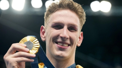 Lukas Märtens holt das erste deutsche Gold eines Beckenschwimmers seit 1988. (Foto: Michael Kappeler/dpa)