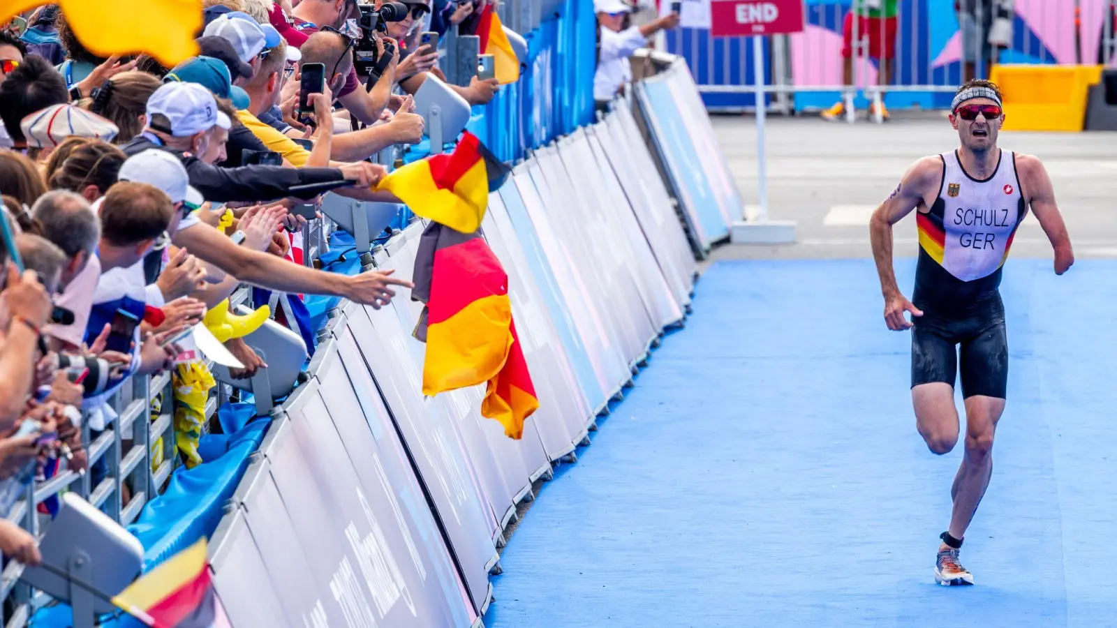 Martin Schulz holt Bronze im Triathlon. (Foto: Jens Büttner/dpa)