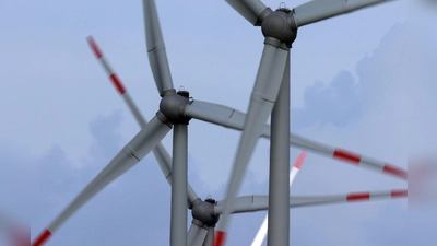 Der Streit über den Windkraftausbau in Bayern geht weiter. (Archivbild) (Foto: Karl-Josef Hildenbrand/dpa)