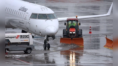 Am Morgen ging der Schnee in Regen über. (Foto: Karl-Josef Hildenbrand/dpa)